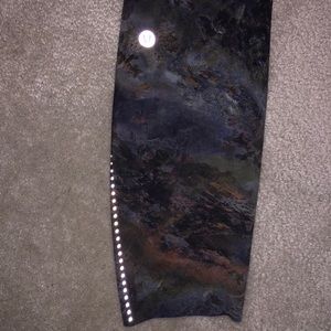 Lululemon fast and free patterned leggings Size 10